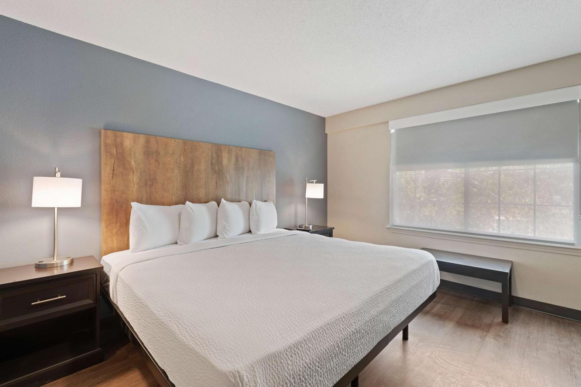 Extended Stay America Select Suites - Charlotte - Airport Ngoại thất bức ảnh