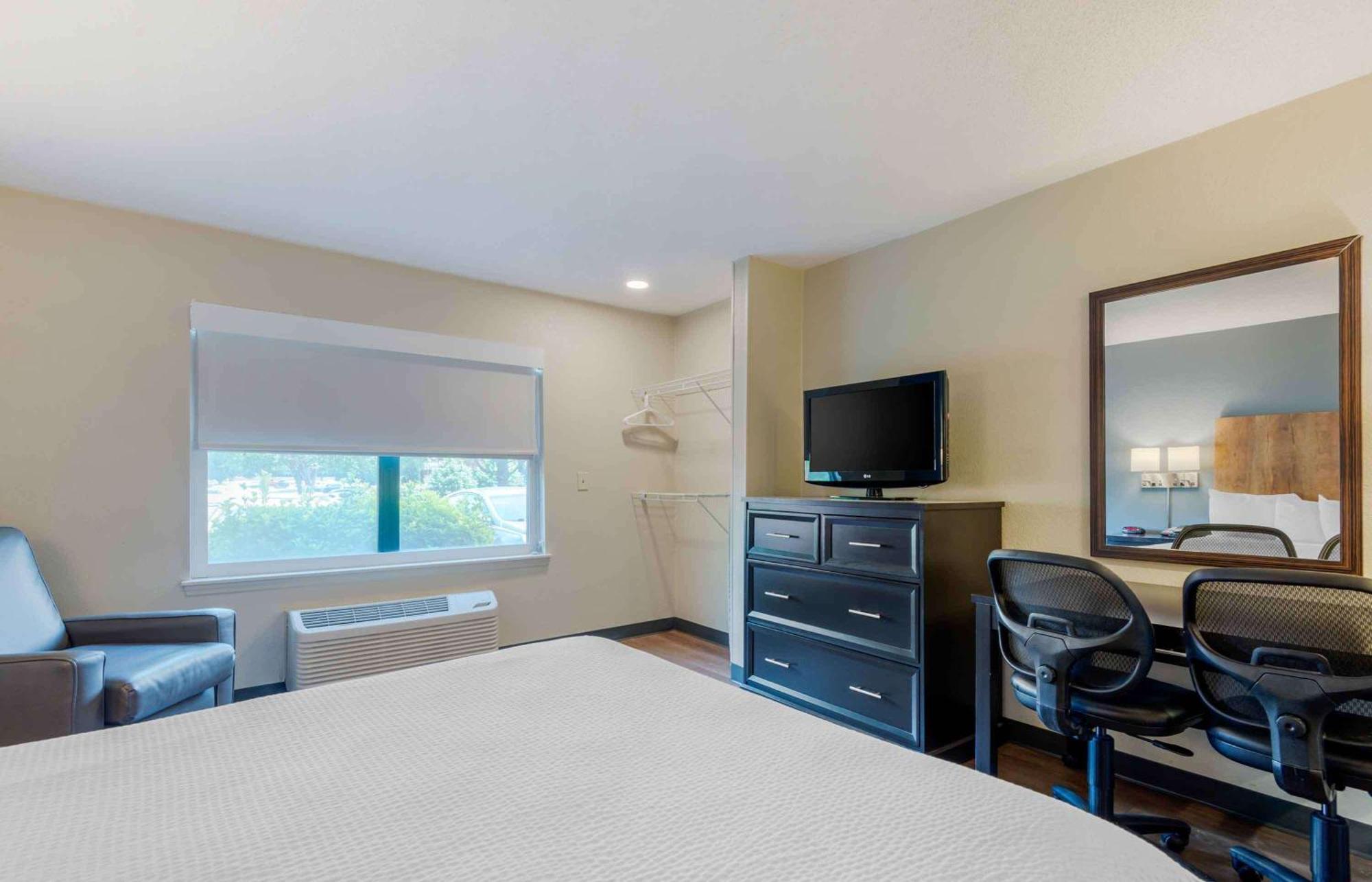 Extended Stay America Select Suites - Charlotte - Airport Ngoại thất bức ảnh