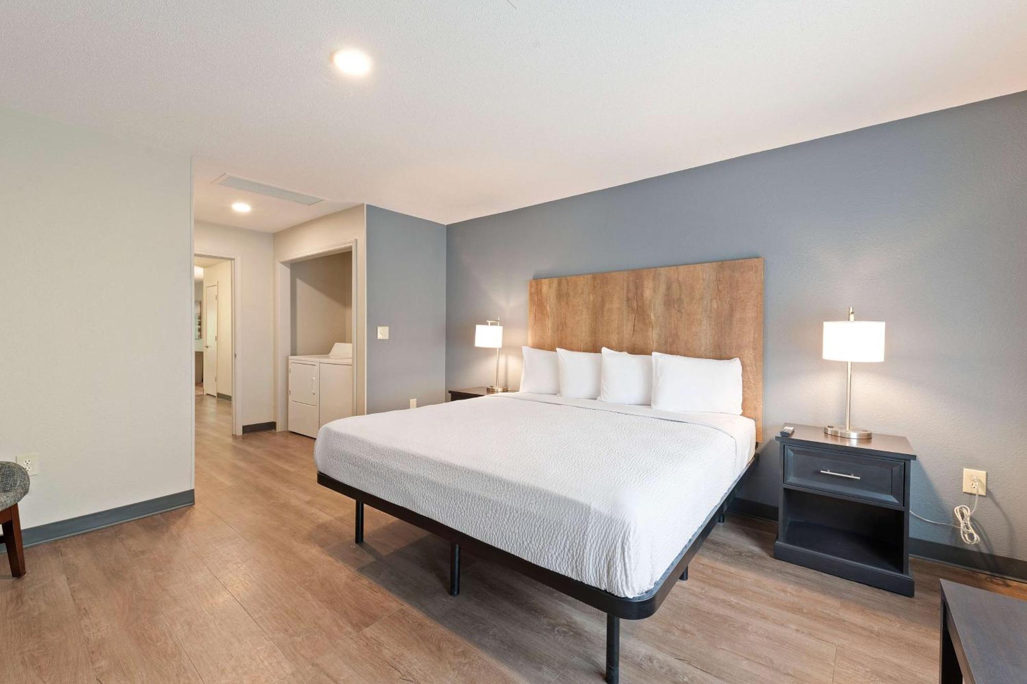 Extended Stay America Select Suites - Charlotte - Airport Ngoại thất bức ảnh