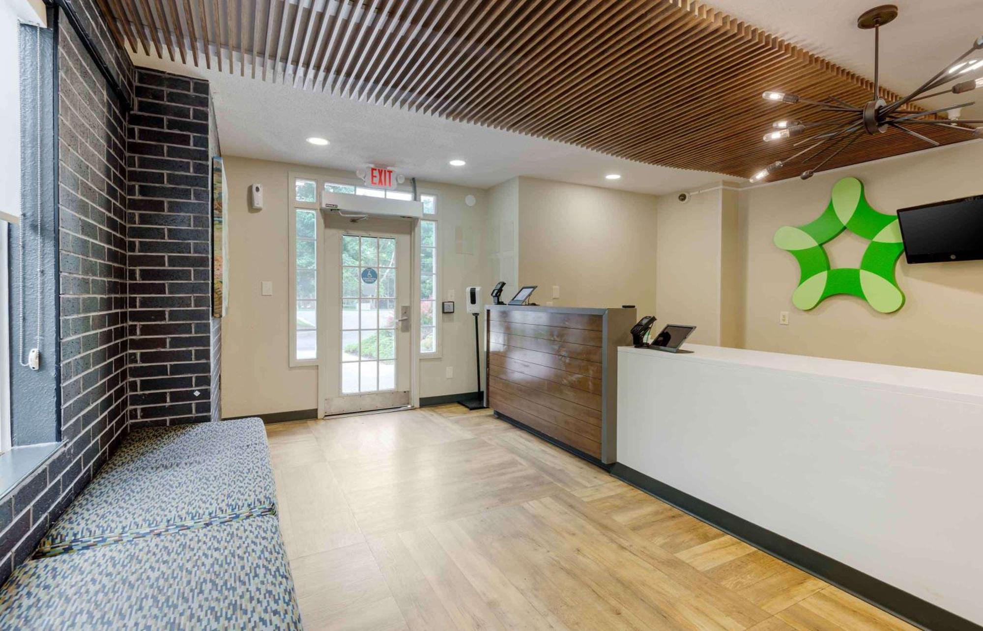 Extended Stay America Select Suites - Charlotte - Airport Ngoại thất bức ảnh