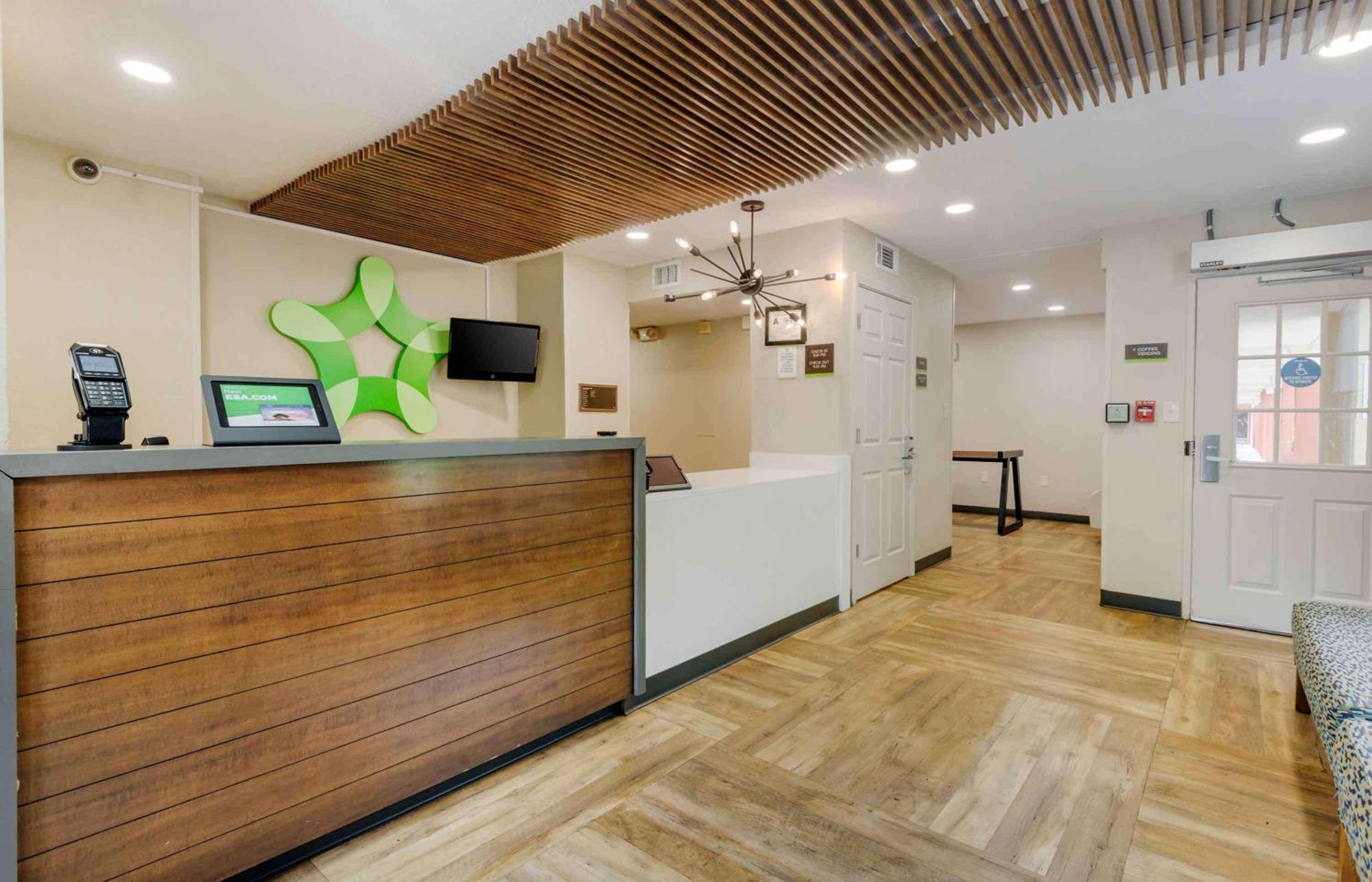 Extended Stay America Select Suites - Charlotte - Airport Ngoại thất bức ảnh