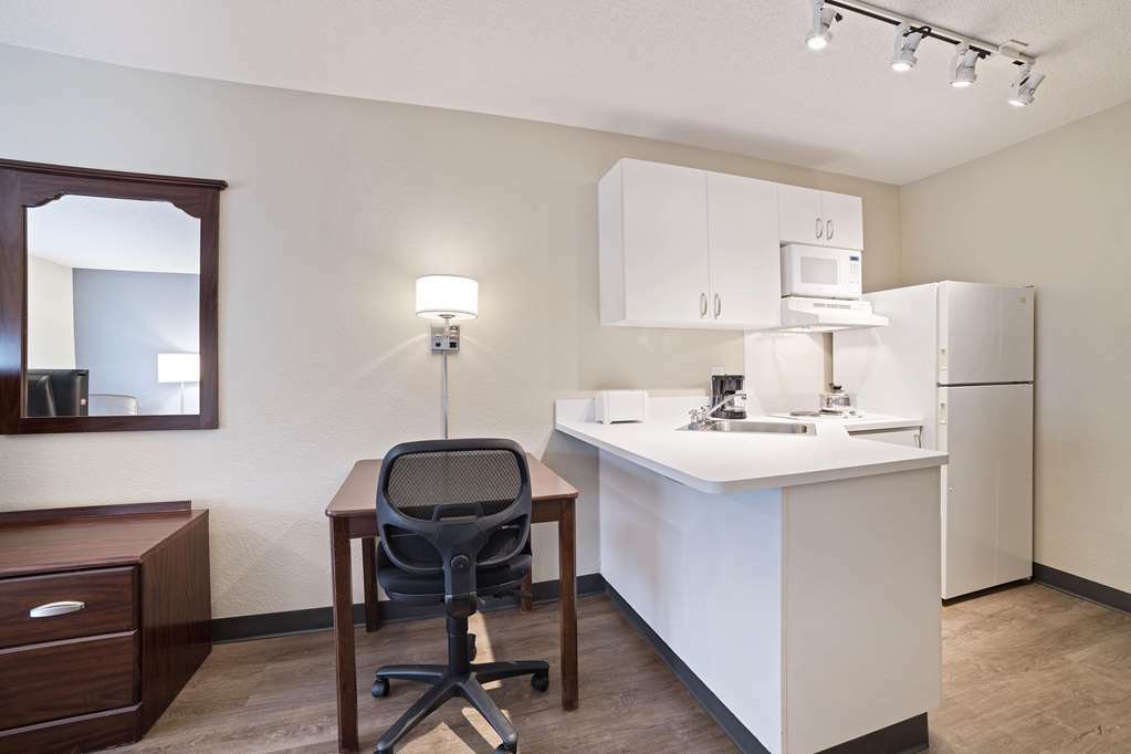 Extended Stay America Select Suites - Charlotte - Airport Phòng bức ảnh