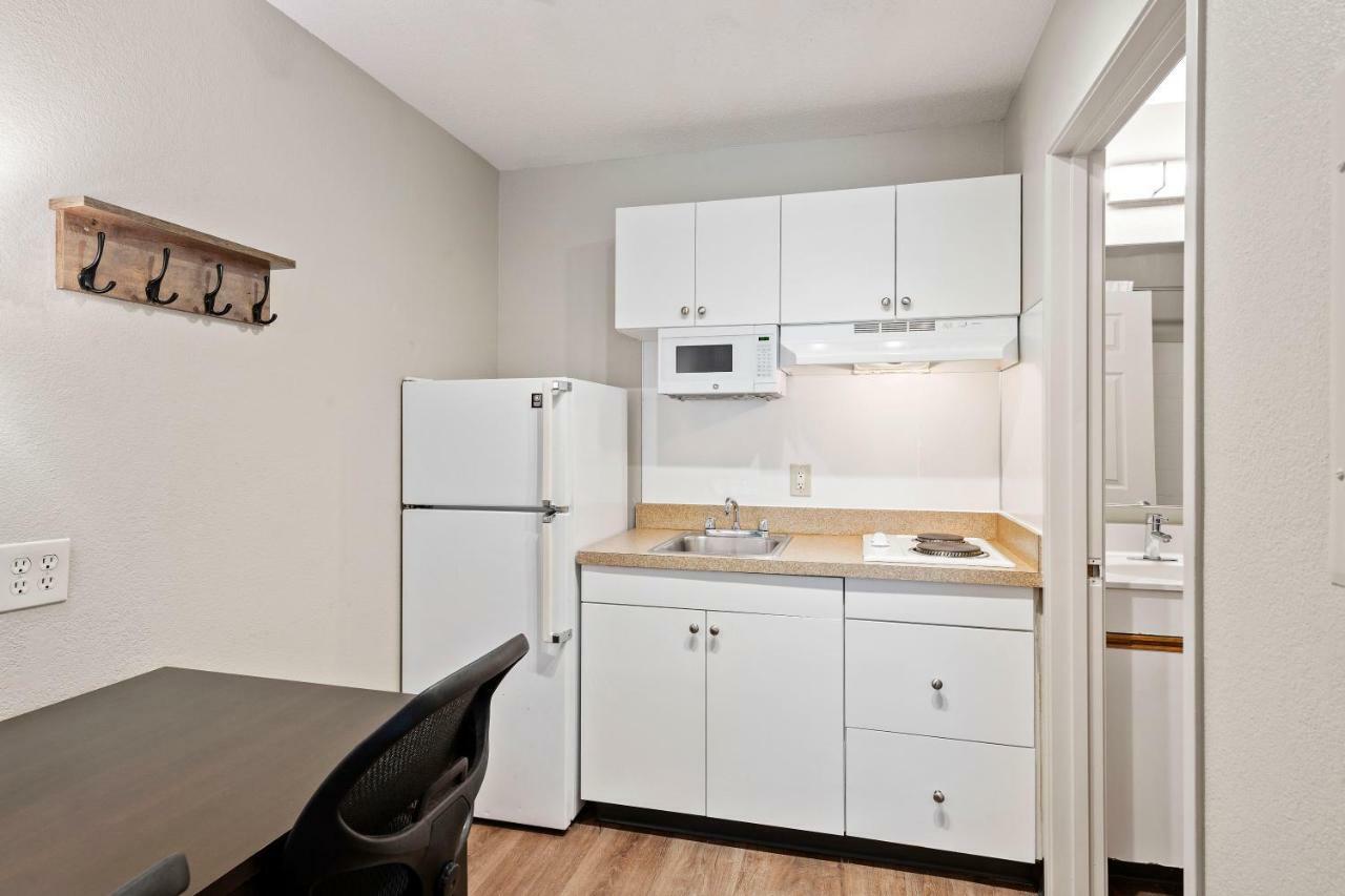 Extended Stay America Select Suites - Charlotte - Airport Ngoại thất bức ảnh